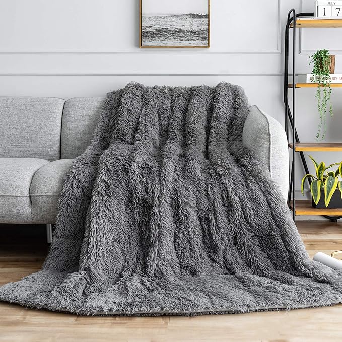 Uttermara Weighted Blanket 20 LBS Queen Size for Adults, Sherpa Fleece Weighted Blanket with Luxury Long Fur, Fluffy Cozy Warm Sherpa Plush Heavy Throw Blankets for Sofa Bed, 60 x 80 inches, Gray