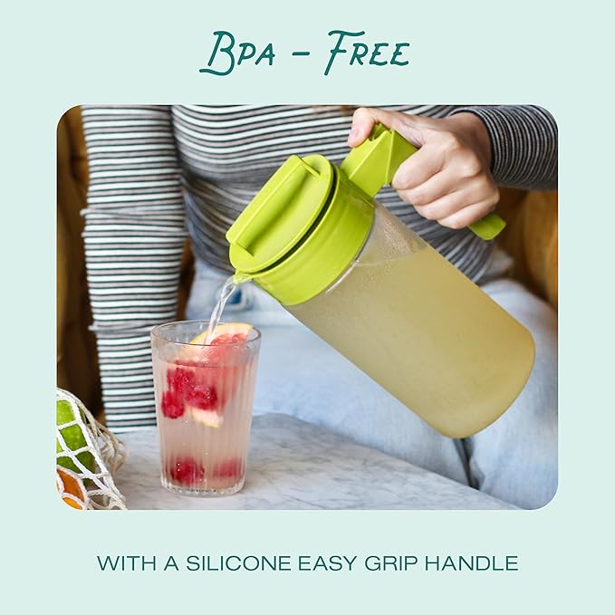 Takeya Airtight Pitcher - Durable BPA-Free Eastman Tritan Odor/Stain-Resistant Leakproof Lid for Iced Tea/Water Easy-Grip Silicone Handle Spill-Free Spout Fridge-Friendly Made in USA 1 Quart/Blueberry
