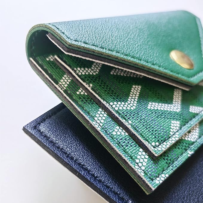 Birth Control Pill Case Wallet PU Leather Medicine Holder Envelope Arrow Print (Green)