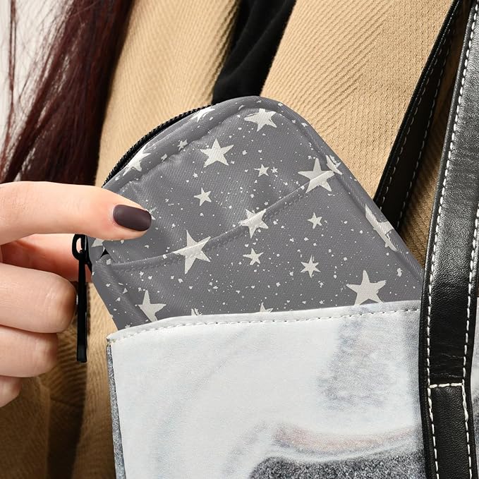 Fustylead Hand Draw Stars on Grey Background Pill Organizer and Storage Weekly with Zipper, Removable Pill Box Portable Medicine Organizer for Vitamin Fish Oil Supplement