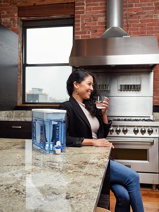 ZeroWater 32-Cup 5-Stage Water Filter Dispenser with Instant Read Out - 0 TDS for Improved Tap Water Taste - IAPMO Certified to Reduce Lead, Chromium, and PFOA/PFOS