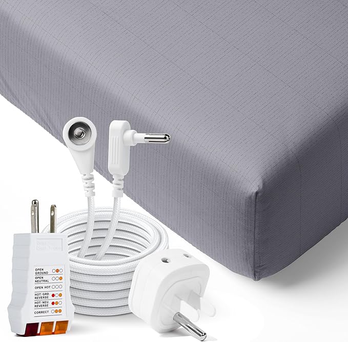 GroundLuxe Organic Fitted Grounding Sheet in Gray for a California King Size Bed
