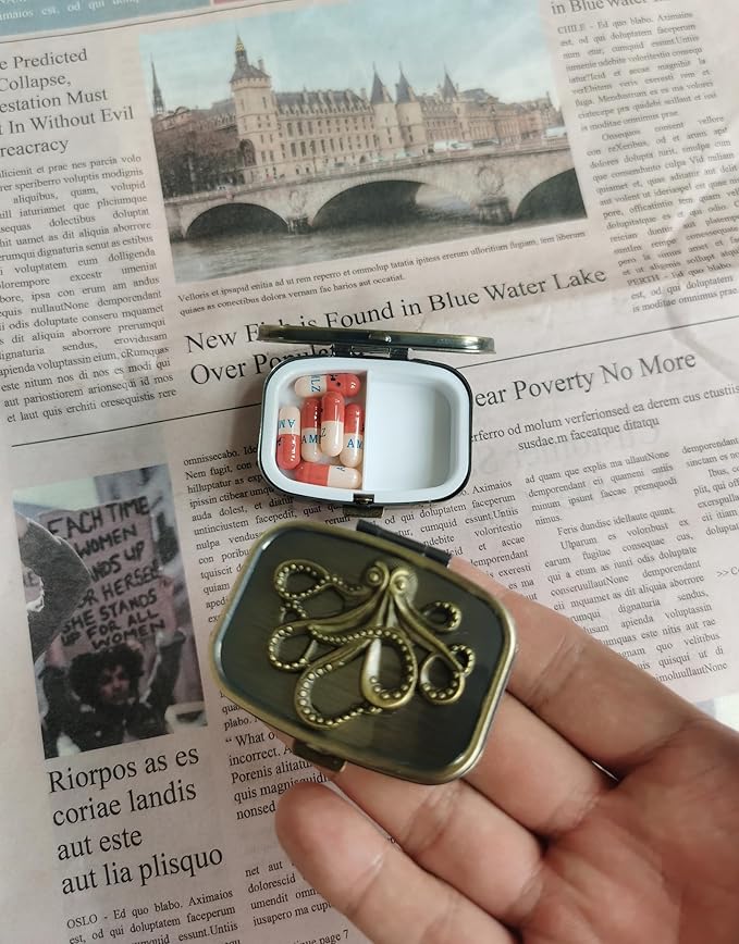 Hidad Bronze Retro Portable Travel Pill Organizer - Octopus Sign Small Pill Box for Purse or Pocket, Cute Durable Portable Mini Pill Case,Pill Bottle Container, Hold Vitamin Medicine Pill Dispenser