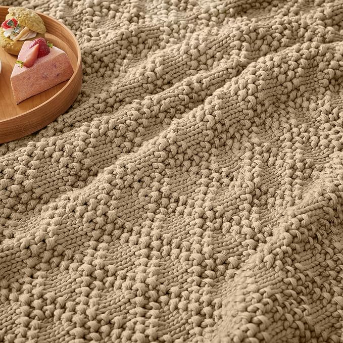 Knitted Weighted Blanket for Adult, Chunky Knit Weighted Throw for Sleep 50"*60" 5lbs, Cooling Breathable Heavy Blanket for Hot Sleepers, Machine Washable Fall Blanket for Room Decor(Beige)