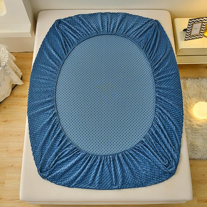 ZIQINPSQ Coral Velvet Fitted Sheet-Thickened Cold-Resistant and Warm Bed Sheets-Soft Velvet Fleece Fitted Sheets with-Elastic All Around. (Steelblue, California King)