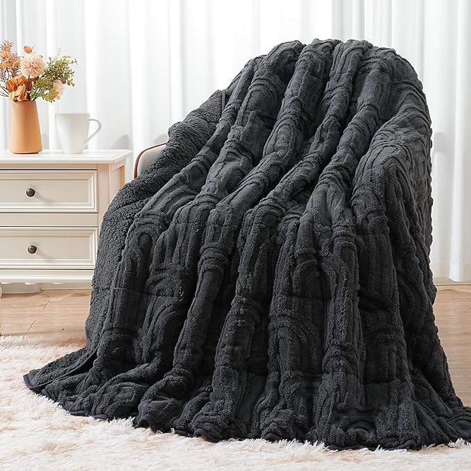 Wemore Jacquard Fleece Weighted Blanket Queen Size 60" x 80" 15lbs, Ultra Soft Cozy Sherpa Weighted Blankets for Adults, Ultra Fuzzy Heavy Blanket for Sleep, Fluffy Warm Throw for Bed, Dark Grey
