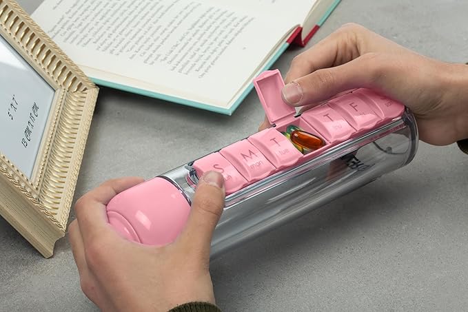 Synergy Water Bottle & Pill Organizer - Travel Storage Container for Water, Juice, Vitamins - Portable 7-Day Pillbox - for Outdoor, Gym, Travel - Easy Carry Strap - BPA Free Plastic - 400ml (Pink)