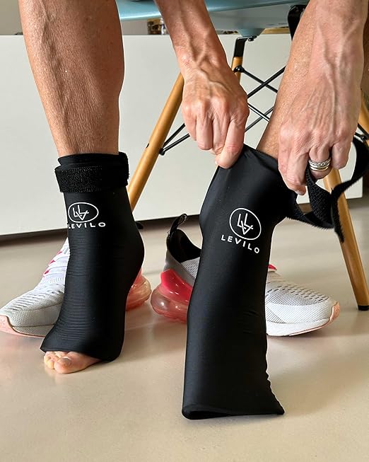LEVILO Foot and Ankle Ice Pack (2 Packs) Ankle Ice pack Wrap for Swelling, Gel Ice Packs Reusable for Achilles Tendonitis Relief, Injuries, Plantar Fasciitis, Heel Hot Cold Therapy