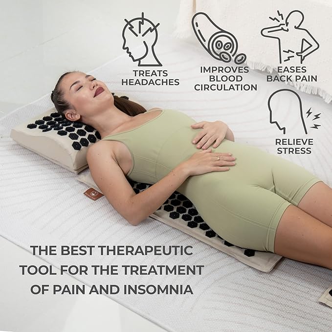 BalanceMate™ Acupressure Mat Set with 6,210 Pressure Points for Pain Relief and Relaxation Kit for Back, Neck, and Sleep – Yoga and Meditation Pillow (Soft Cream)
