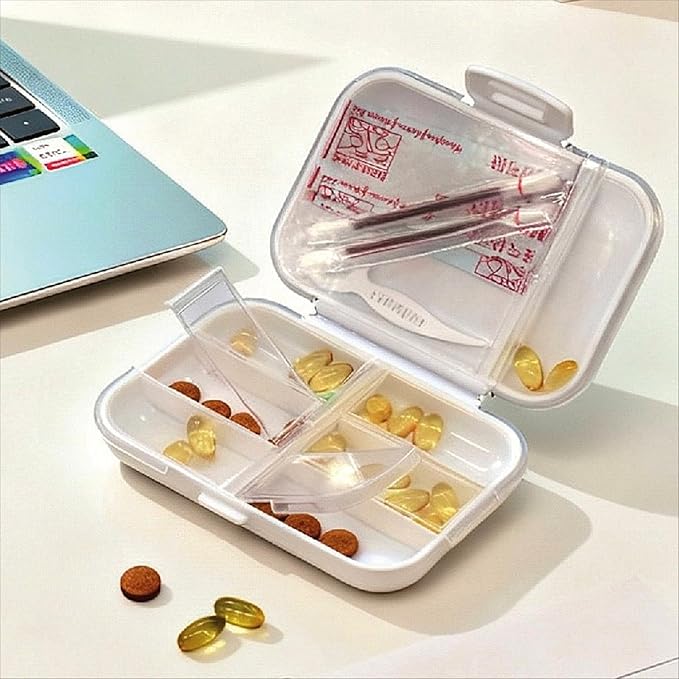 8-Compartment Portable Pill Organizer, 7 Small + 1 Large Grid Sealable Medicine Case, 11x8x3cm PP Pill Box for Travel & Daily Use