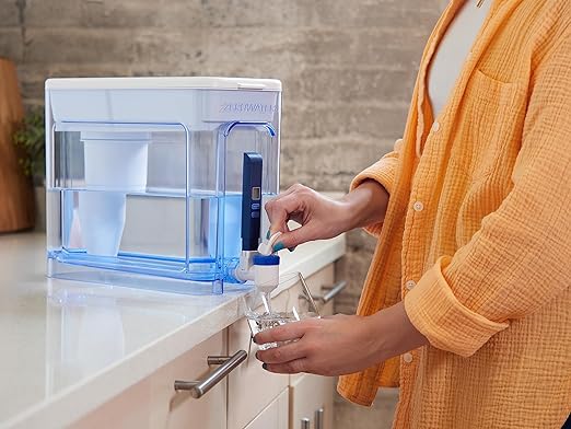 ZeroWater 32-Cup 5-Stage Water Filter Dispenser with Instant Read Out - 0 TDS for Improved Tap Water Taste - IAPMO Certified to Reduce Lead, Chromium, and PFOA/PFOS
