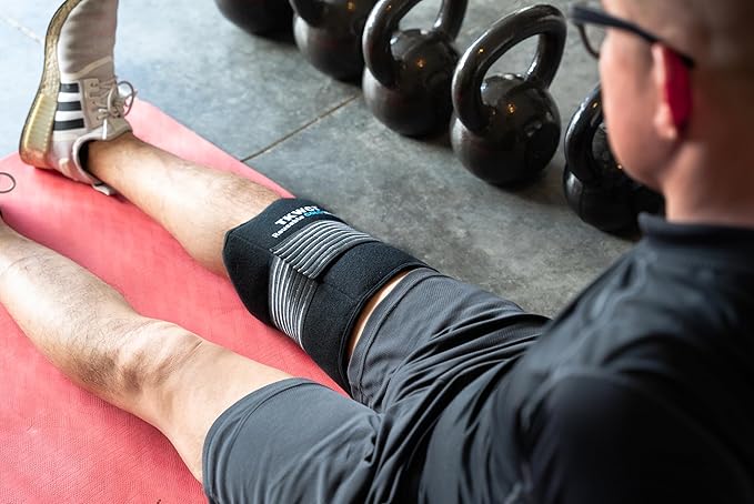 Oversize Universal Flexible Gel Cold Wrap - Ice Pack With 2 Straps for Instant Therapy Relief, Back, Shoulder, Elbow, Wrist, Hip, Foot Compress for Swelling, Pain, Sprains & Aches (Black)