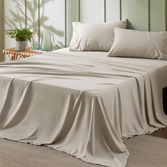 Bedsure King Size Sheets Set - 4 Pieces Soft King Sheets - Breathable & Cooling - Hotel Luxury - Easy Care Polyester Microfiber Bedding for Women, Men, Linen