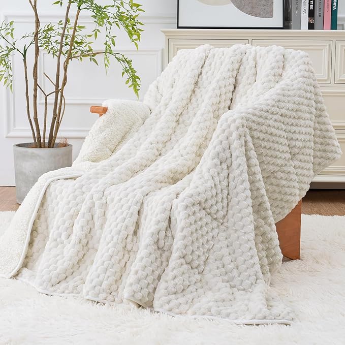 Super Fuzzy Soft Fleece Sherpa Weighted Blanket 15 lbs for Adults, 3D Imitation Turtle Shell Luxury Weighted Throw for Better Sleep, Dual Sided Cozy Blankets for Couch Bed, Cream White, 60" x 80"