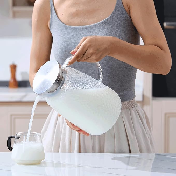 Purefold 105 oz Glass Water Pitcher with Lid, Heat Resistant Borosilicate Jug for Iced Tea, Juice, Milk, Cold or Hot Beverages, Large Caliber Pitchers Easy Clean