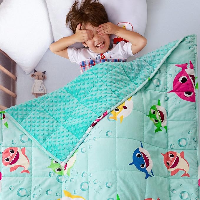 Sivio Minky Dotted Weighted Blanket, Super Soft Crystal Velvet Reversible Heavy Blanket with Cute Cartoon Patterns, 3 lbs, 36x48 Inch, Green Shark