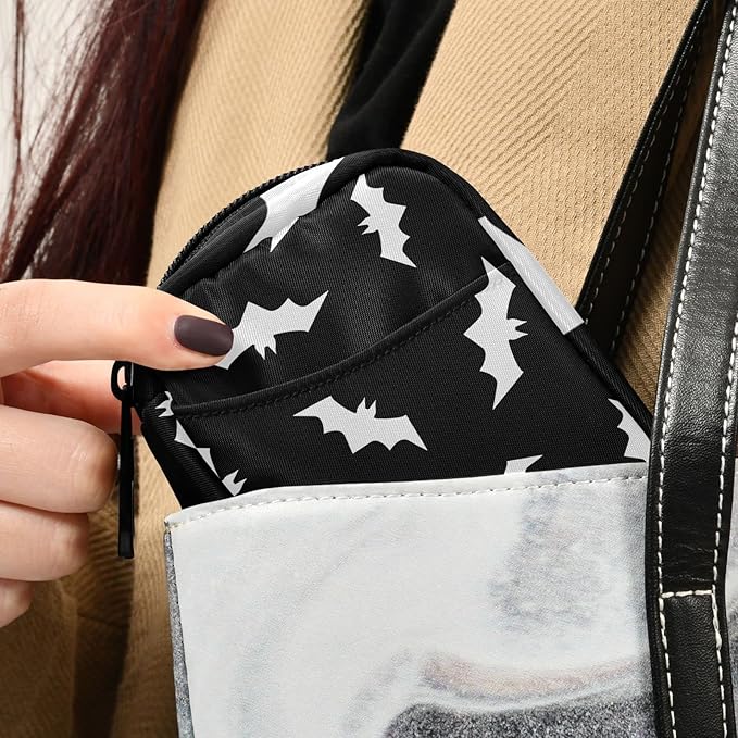Halloween Bats Pill Box 7 Day Pill Case Travel Pill Organizer Bag with Zipper Portable Weekly Vitamin Medicine Supplement Holder Pouch Bag