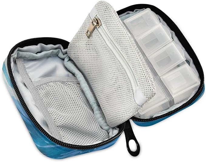 Squirrels Blue Surf Fish Summer Travel Pill Organizer Case Box Container Weekly Portable Vitamin Medicine Holder Storage Bag with Zipper Removable