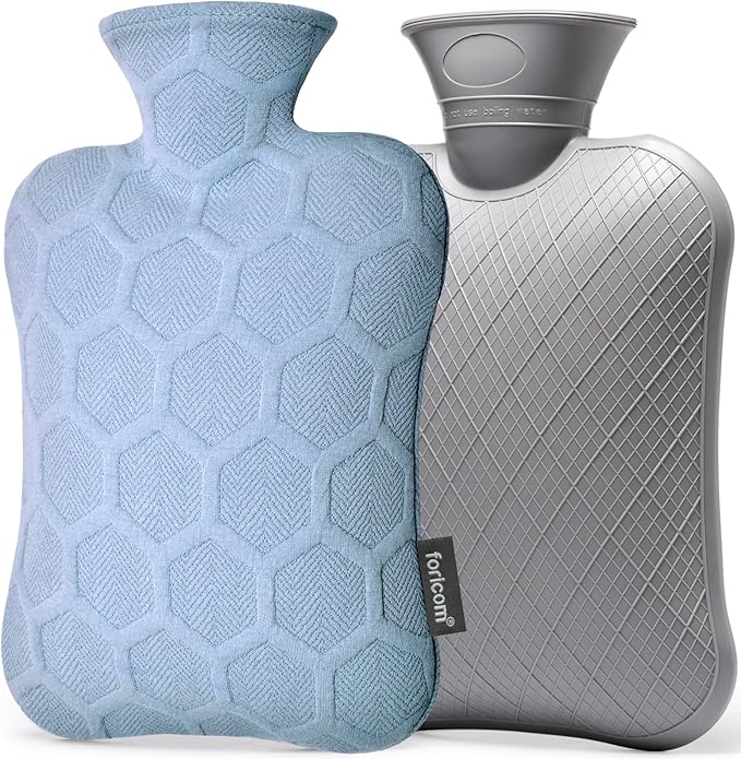 FORICOM Hot Water Bottle, 2L, 6-Hour Heat Retention, PVC Heating Pad, Easy to Use, Hot Bag for Cramps, Joint Pain, Rheumatism, Cooling Relief, Pain Relief for Women (2Large,Green)