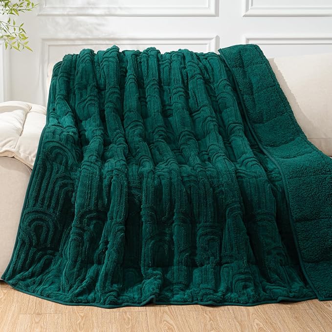 Cottonblue Jacquard Weighted Blanket for Adults 15 lbs Twin Size, Cozy Fluffy Sherpa Fleece Weighted Throw Blankets 48" x 72" for Sleep Relax, Fuzzy Warm Arch Heavy Blanket Soft for Bed Couch, Green