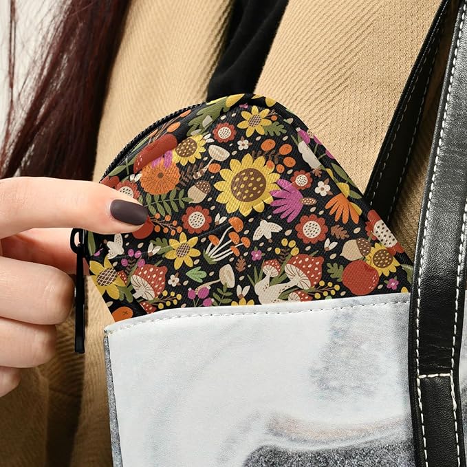 Pill Box Sunflower Mushroom 7 Day Pill Case Travel Pill Organizer Bag with Zipper Portable Weekly Vitamin Medicine Supplement Holder Pouch Bag