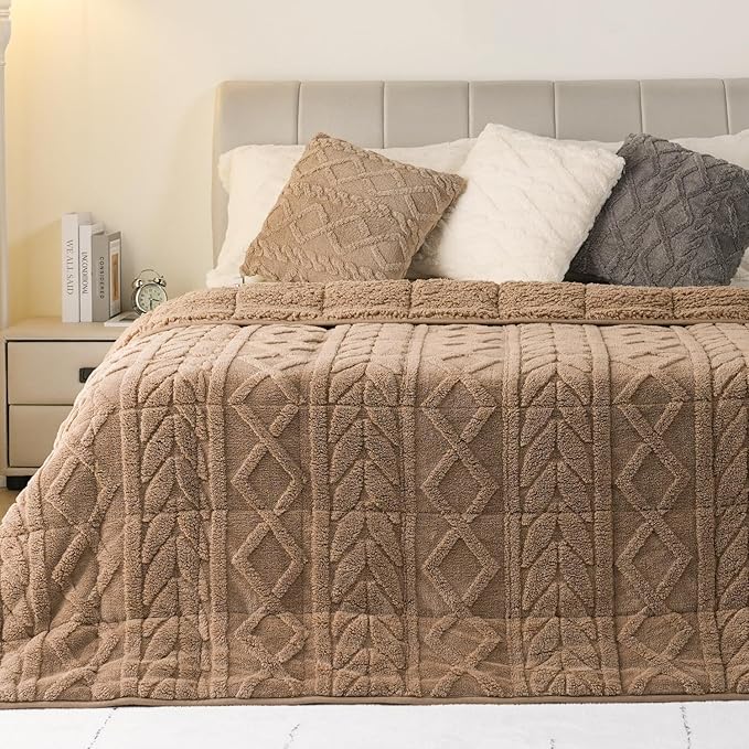 Cottonblue Adults Weighted Blanket 15lbs for Deep Sleep - Plush Cozy Sherpa Weighted Blankets for Relax and Calm, Luxurious Jacquard Decor Blanket Queen Size for Bed Sofa, 48x72 Inches, Grey