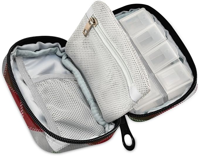 Christmas Plaid Pattern Red Travel Pill Organizer Case Box Container Weekly Portable Vitamin Medicine Holder Storage Bag with Zipper Removable