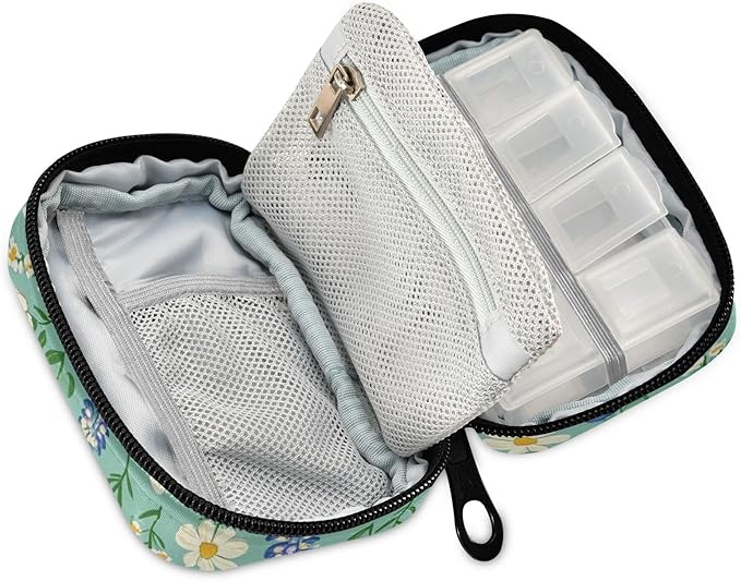 Cute Green Bluebonnet and Daisies Cute Pill Organizer Weekly Travel Pill Box 7 Day Large Capacity Pill Dispenser Case with 8 Pill Container Daily Pill Box Organizer Vitamin Holder Pill Bottle