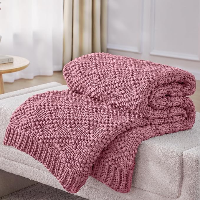 Knitted Weighted Blanket for Adult, Chunky Knit Weighted Throw for Sleep 40"*60" 7lbs, Cooling Breathable Heavy Blanket for Hot Sleepers, Machine Washable Blanket for Room Decor(Pink)