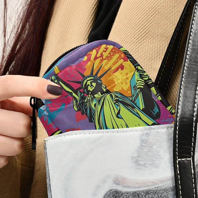 Comic Statue of Liberty Travel Pill Organizer Case Box Container Weekly Portable Vitamin Medicine Holder Storage Bag with Zipper Removable