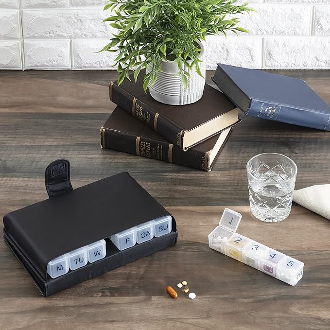 e-Pill 5 Times a Day x 7 Day Large Weekly Pill Organizer, Vitamin and Medicine Pill Box - with Discreet Case (Clear)