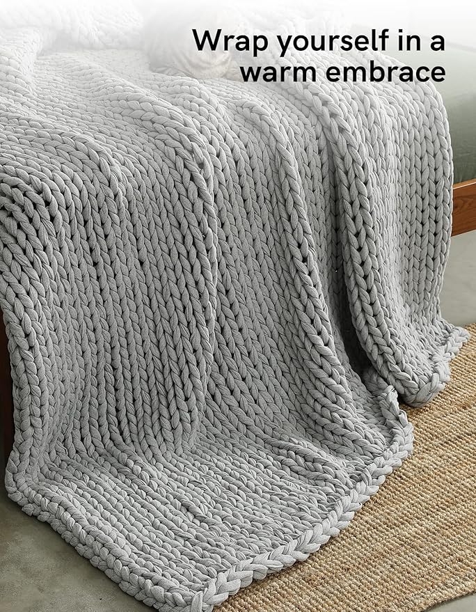 YnM 100% Cotton Weighted Blanket, Handmade Chunky Knitted Throw, No fillers Design, Soft and Breathable, Machine Washable Bed Blanket for Sleep or Home Decor (Lighte Grey, 80x84 Inch, 35lbs)