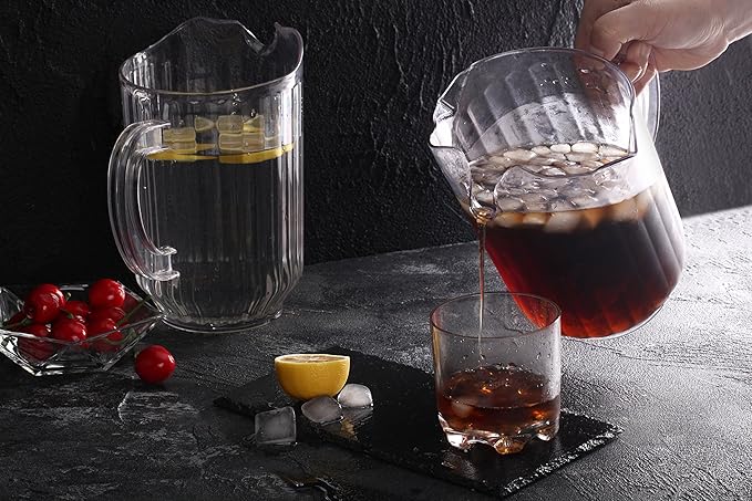 New Star Foodservice Commercial Polycarbonate Water Pitcher, 60 oz, Clear